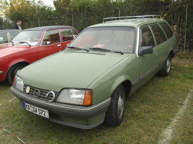 Opel Record Caravan - 1982~86