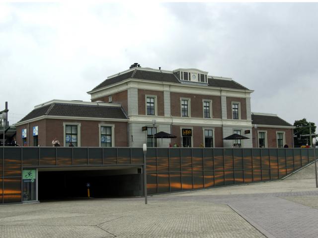 Apeldoorn, Station