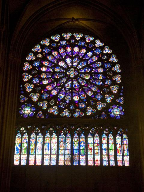 Notre Dame. ramen